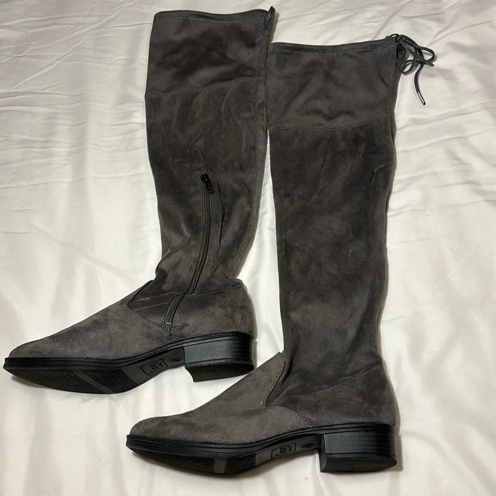 Circus Sam Edelman Peyton Stretch Over-The-Knee Boot Grey SZ 7.5 Suede - Picture 2 of 11